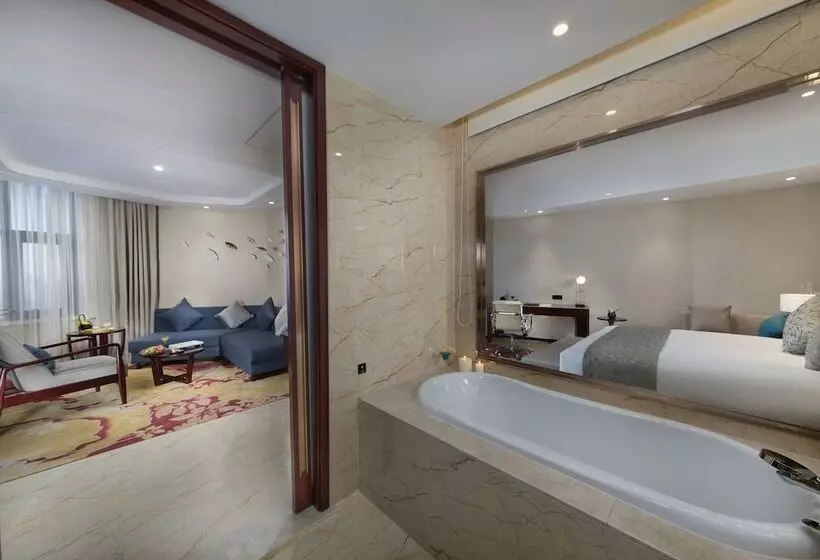 Grand New Century Hotel Jingyue