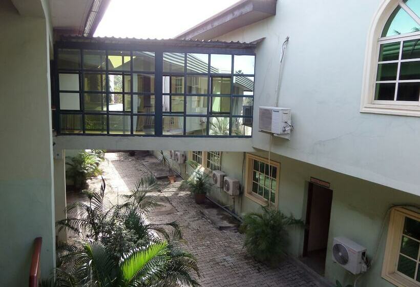 هتل Koltol Guest House