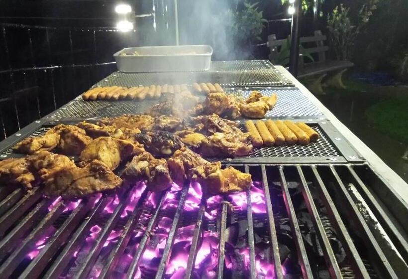 فندق New Kandy Residence