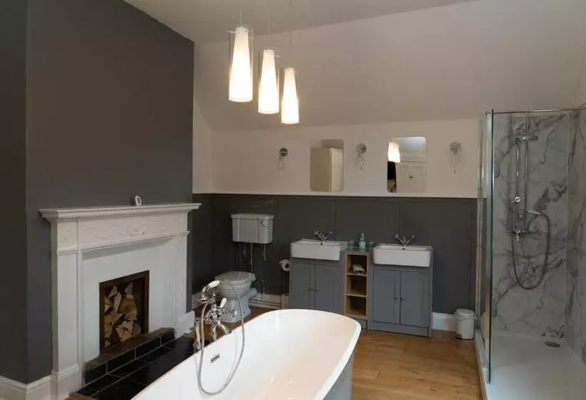 Hotelli The Finch Hatton Arms