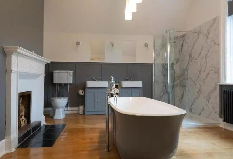 Hotelli The Finch Hatton Arms