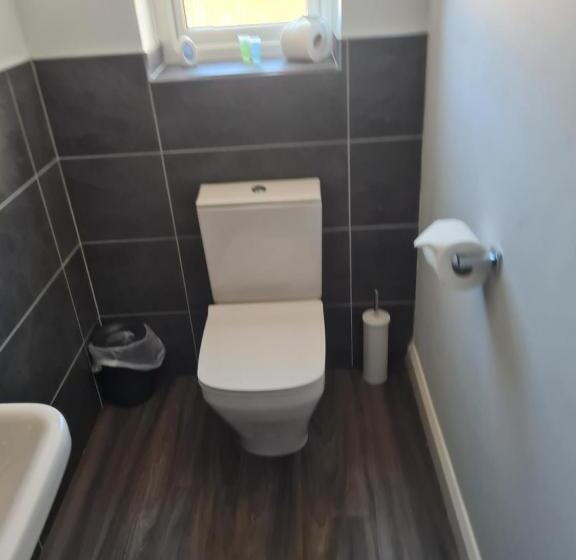 Отель The Finch Hatton Arms