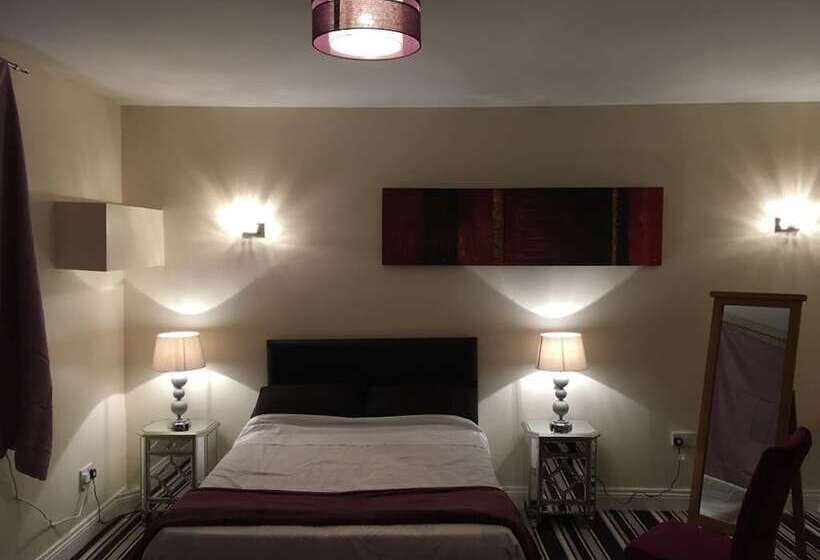 Hotel The Grand Astoria