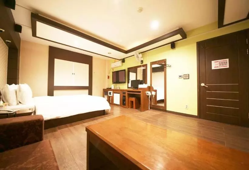 Nine Motel Daejeon