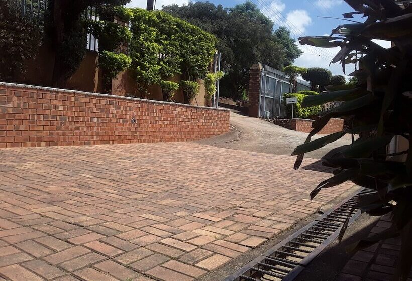 Vuya Nathi Bed And Breakfast