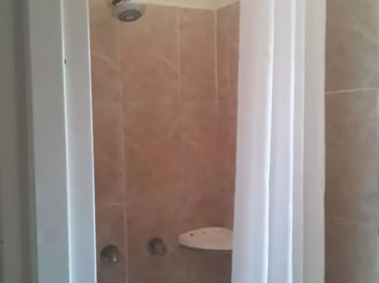 Vuya Nathi Bed And Breakfast