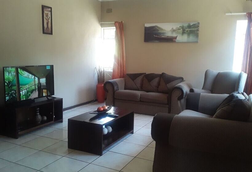 Vuya Nathi Bed And Breakfast