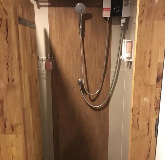 Retkeilymaja Siam Host Ratchadaphisek Mrt Ladprao