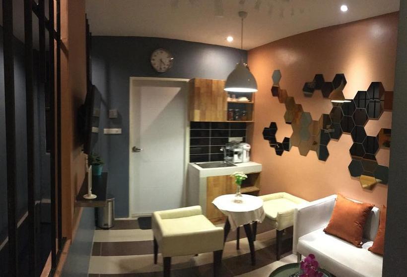 Retkeilymaja Siam Host Ratchadaphisek Mrt Ladprao