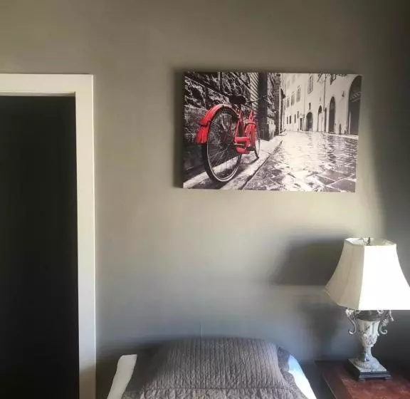 تختخواب و صبحانه E Hotel Des Grisons Par Aneyro