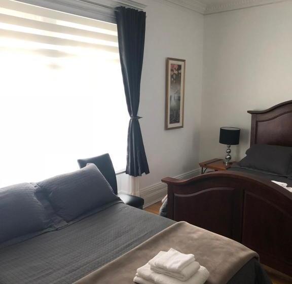 تختخواب و صبحانه E Hotel Des Grisons