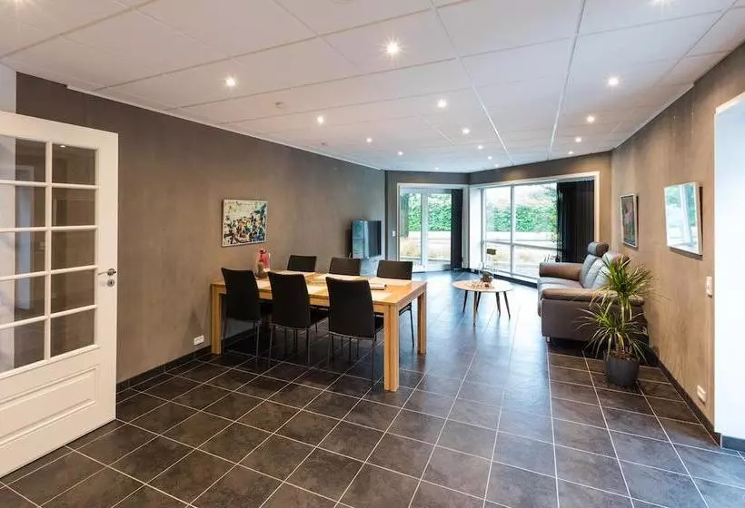 تختخواب و صبحانه Visithomes Tórshavn Rooms