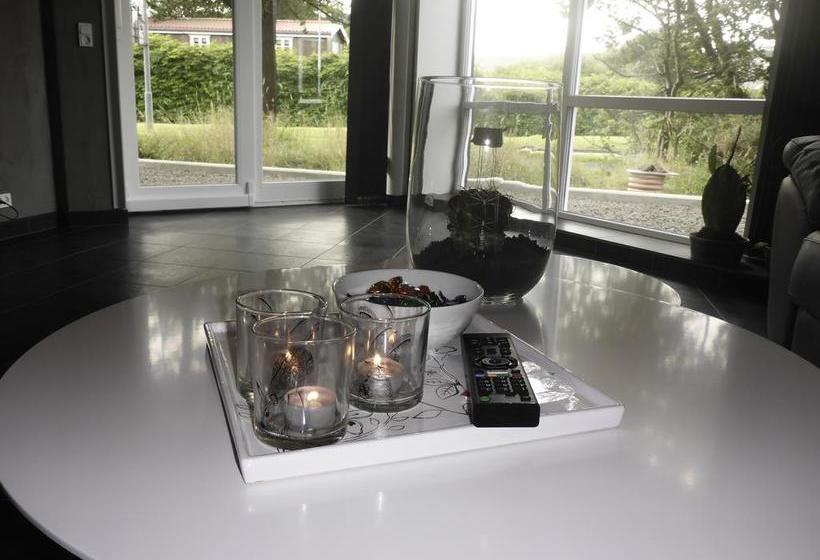 Bed and Breakfast Visithomes Tórshavn Rooms