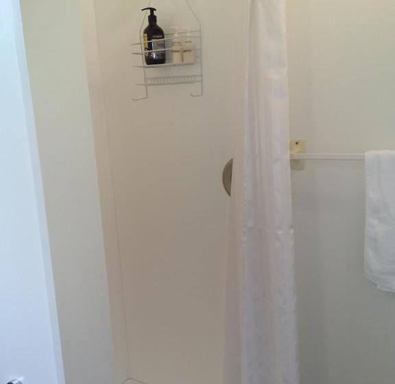 Chris And Dave's B & B