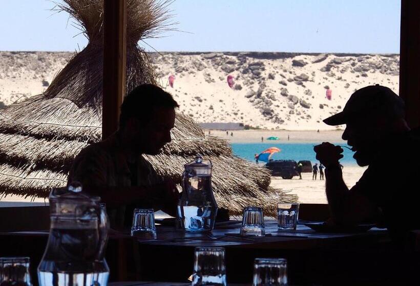 בית מלון כפרי Dakhla Camp