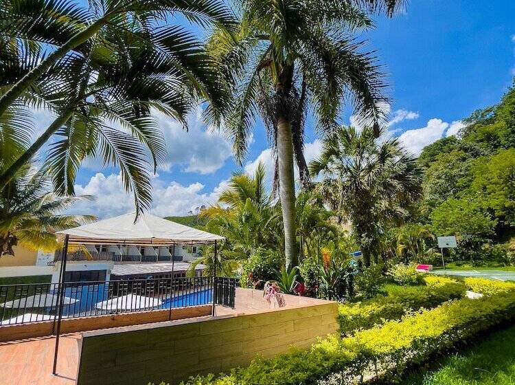 هتل El Gran Chorti