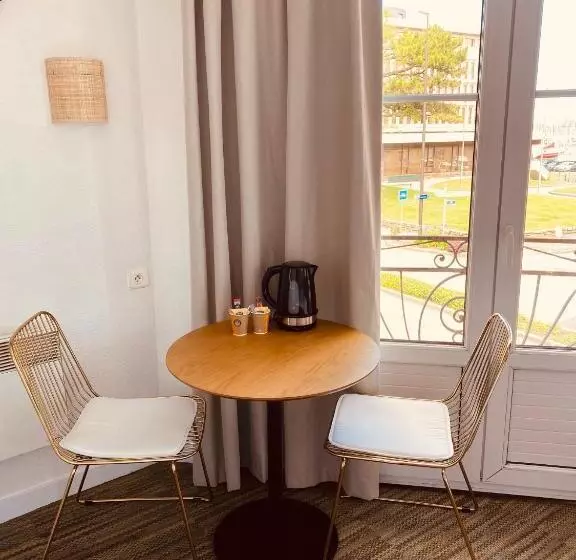 هتل Hôtel Le Britannic   Centre Gare