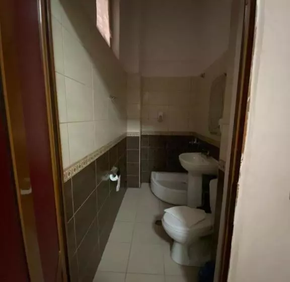 ホテル Korca City Rooms