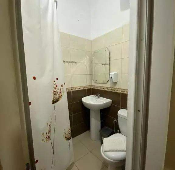 ホテル Korca City Rooms