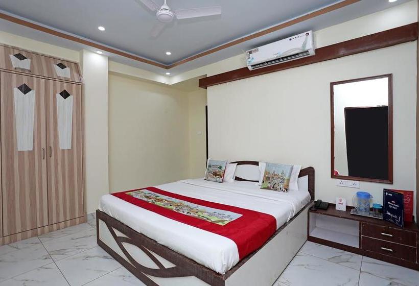 Hotel Oyo 166 Madhuram