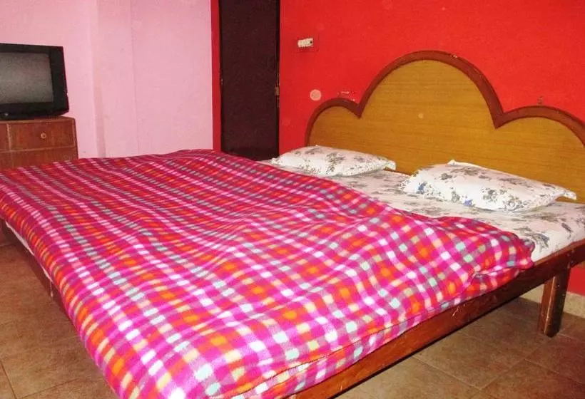 هتل Spot On 45932  Shiv Palace Spot