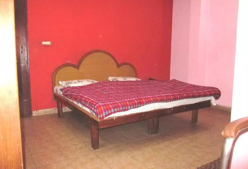 هتل Spot On 45932  Shiv Palace Spot