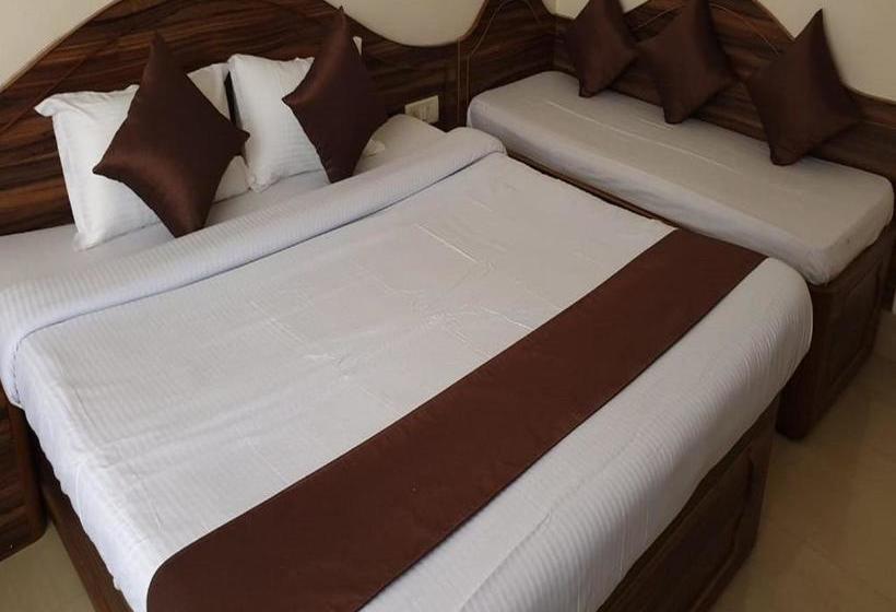 בית מלון כפרי The Zara Residency