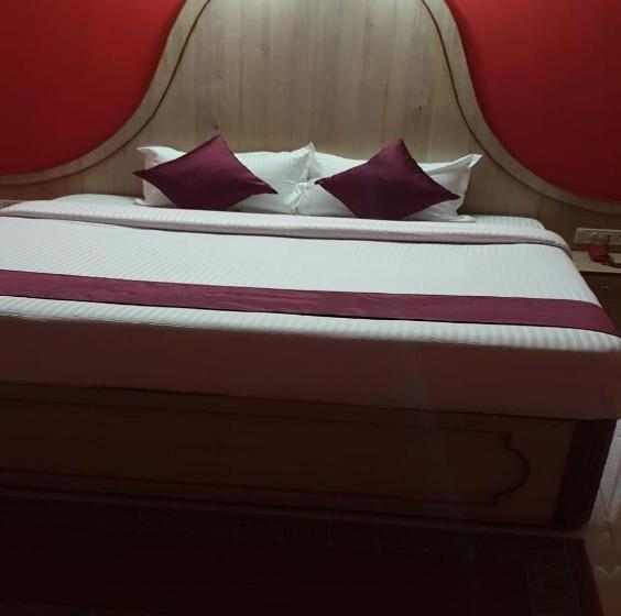 בית מלון כפרי The Zara Residency