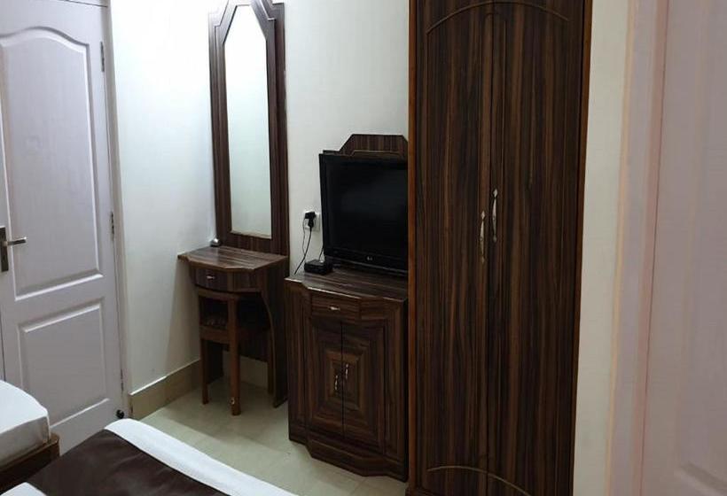 בית מלון כפרי The Zara Residency