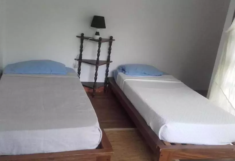 تختخواب و صبحانه Casa De Campo