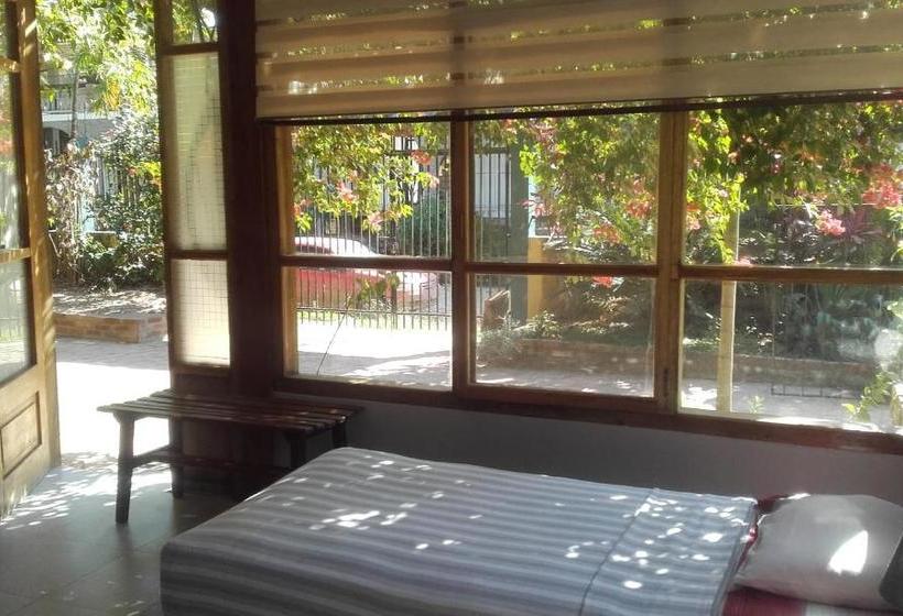 تختخواب و صبحانه Casa De Campo