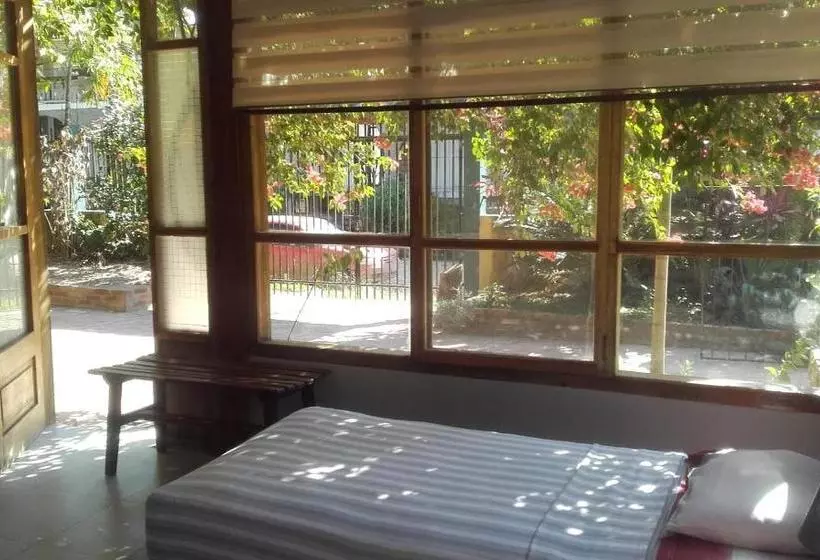 تختخواب و صبحانه Casa De Campo