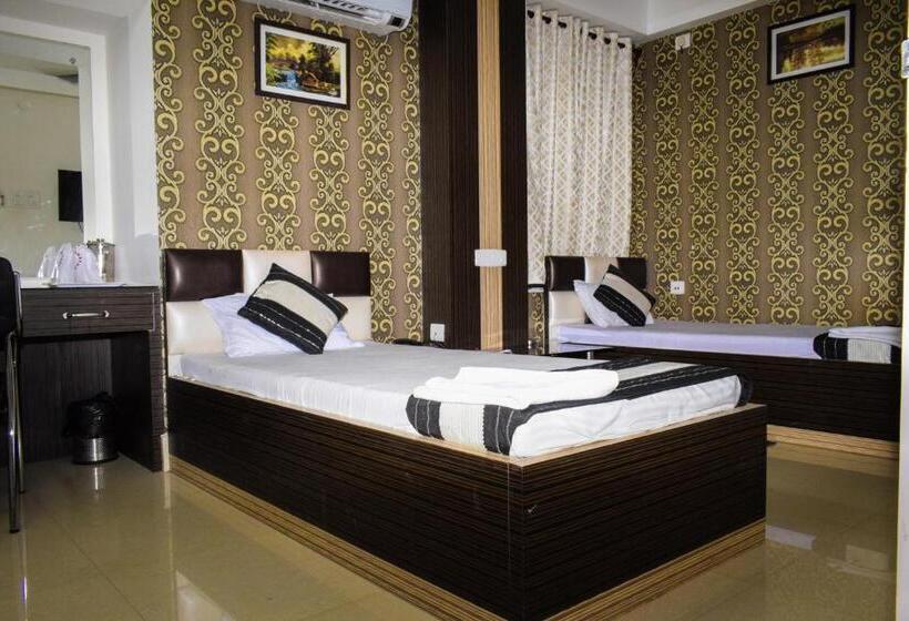 בית מלון כפרי Biswanath