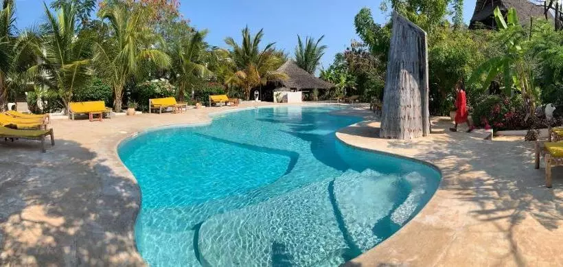 ホテル Breeze Residence Apartments