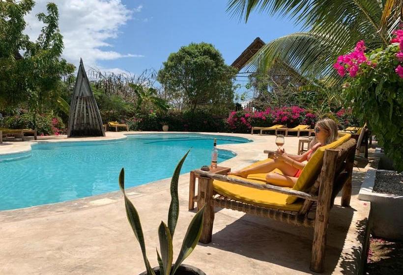 בית מלון כפרי Breeze Residence Apartments