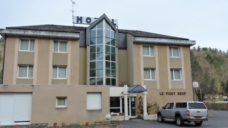 فندق Hôtel Du Pont Neuf