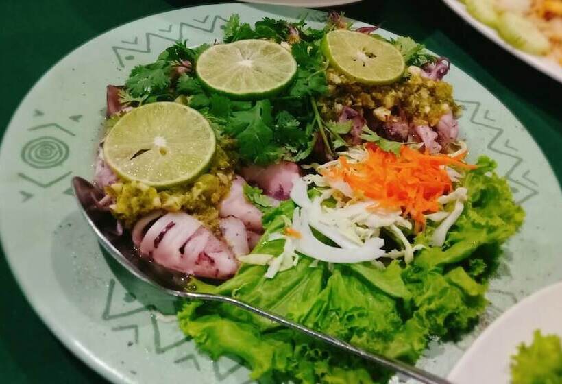 酒店 Laguna Resort