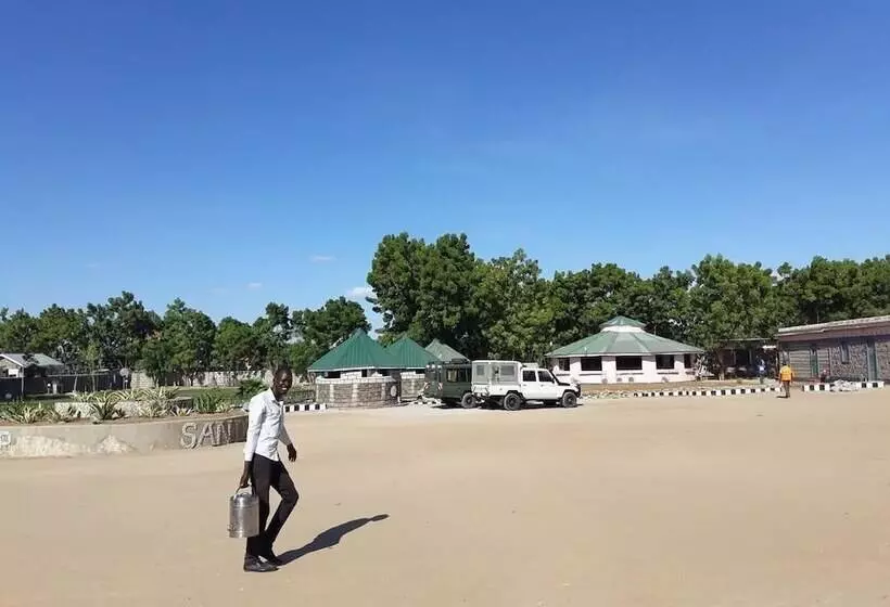 هتل Sanfields Lodwar Camp