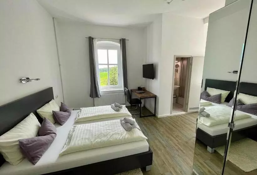 ホテル Waldhaus Pulsnitz