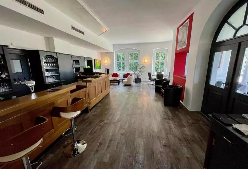 ホテル Waldhaus Pulsnitz