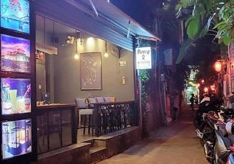 Amy 2 Hostel Hue