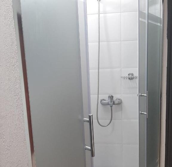 住宿加早餐  Vrenjo Guesthouse