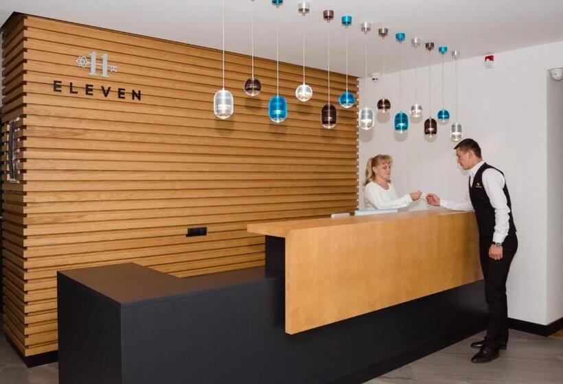 Eleven Hotel And Hall