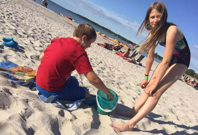 Hagaborg Bed & Breakfast