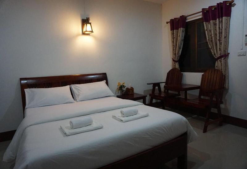 Отель Banmy Baanmai