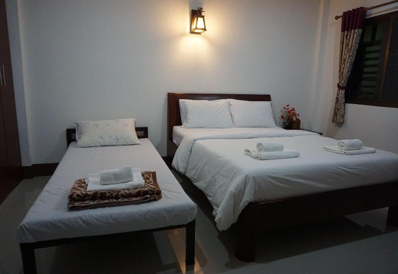 Отель Banmy Baanmai