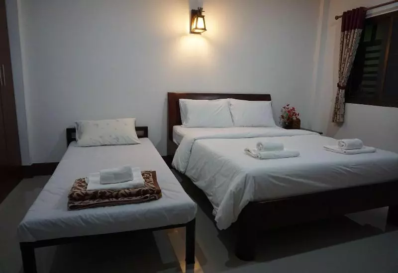 ホテル Banmy Baanmai