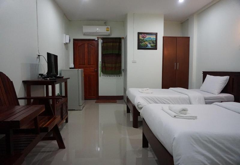 Отель Banmy Baanmai