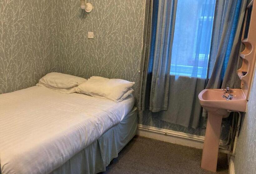 בית מלון כפרי Iona