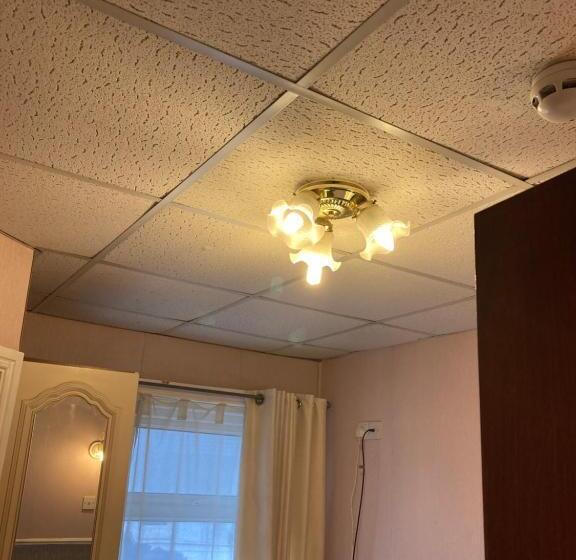 בית מלון כפרי Iona